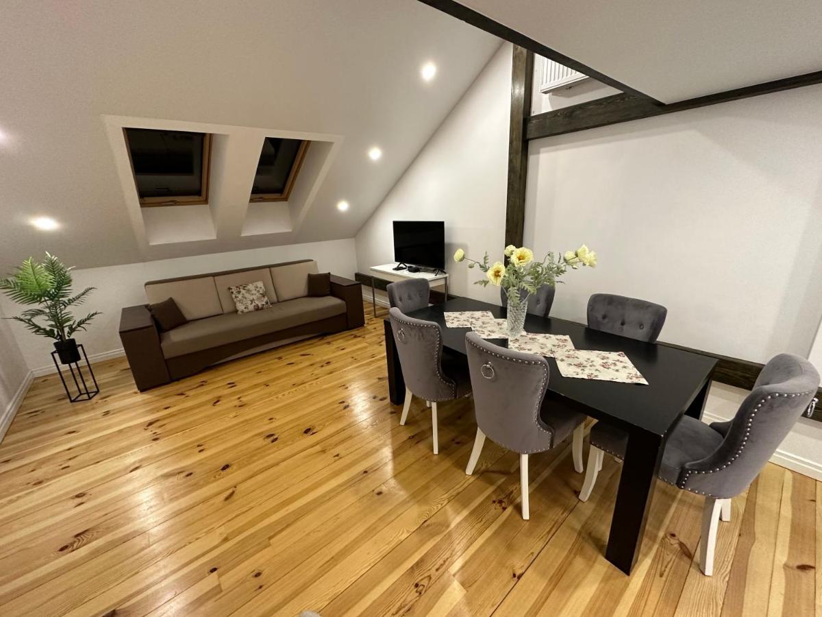Gamla Stan Apartment Лвив Екстериор снимка