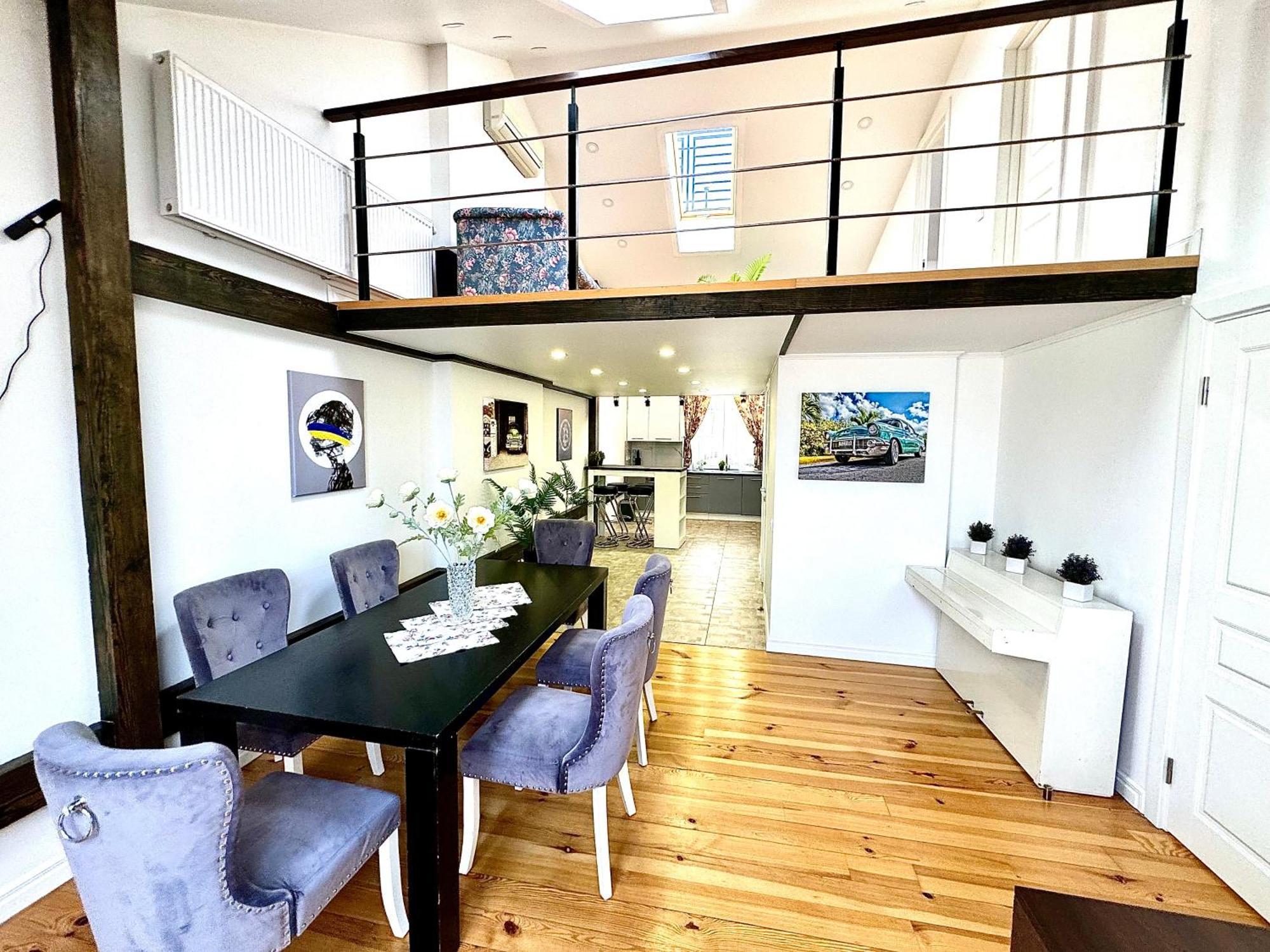 Gamla Stan Apartment Лвив Екстериор снимка